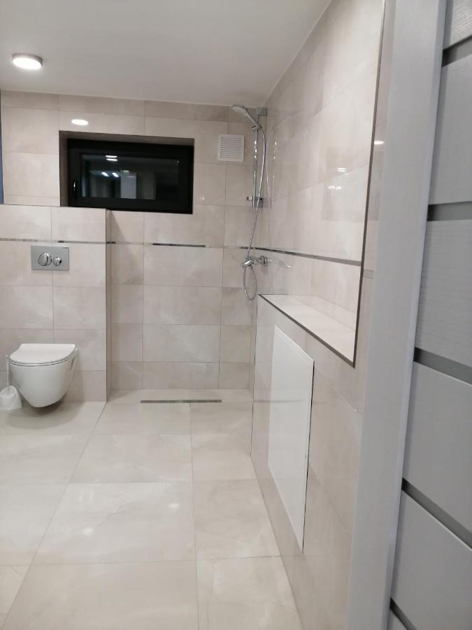 Luxury Apartment Private House And Parking Netflix Tartu Exterior foto