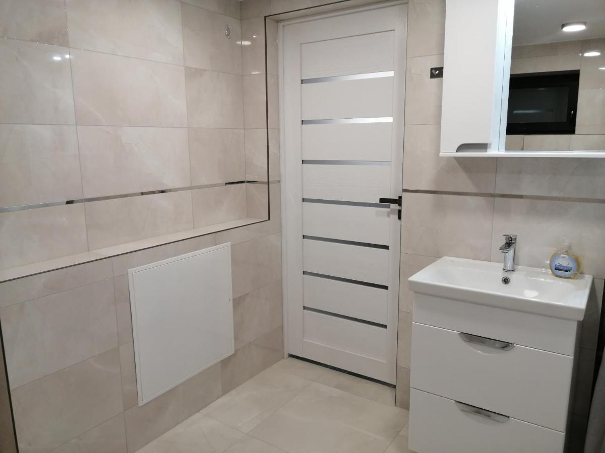 Luxury Apartment Private House And Parking Netflix Tartu Exterior foto