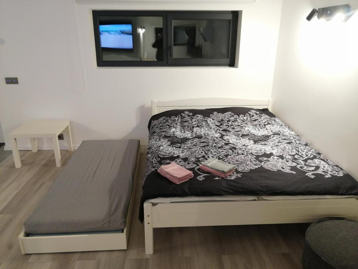 Luxury Apartment Private House And Parking Netflix Tartu Exterior foto