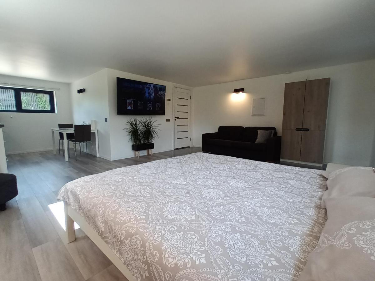 Luxury Apartment Private House And Parking Netflix Tartu Exterior foto