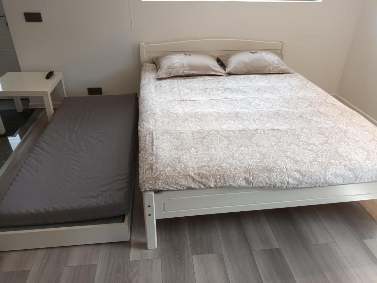 Luxury Apartment Private House And Parking Netflix Tartu Exterior foto